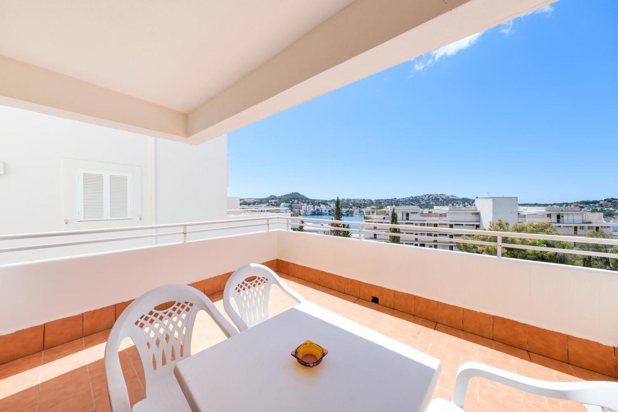 Apartamentos Vista Club Santa Ponsa Luaran gambar